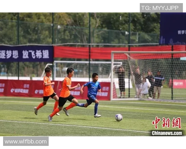 打造未来足球之星：儿童足球培训从基础到精英的成长之路